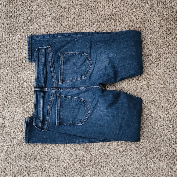 Old Navy Rockstar Skinny Jeans - Picture 2 of 4
